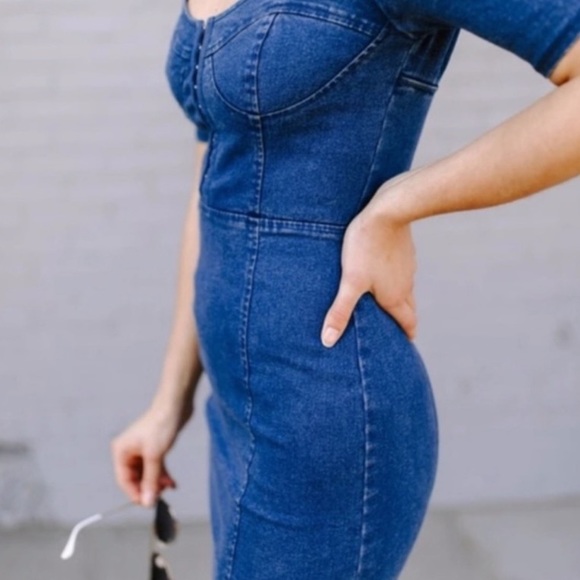 Kittenish denim corset dress size medium - Picture 2 of 4